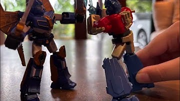 Optimus Prime VS Sentinel Prime - A Stop Motion Fight Scene