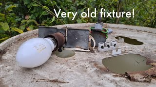 Replacing a 50W MV in an old fixture!