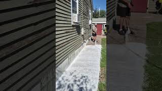 Pretreating with a foam cannon #foamcannon #diy #softwashing