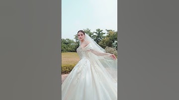Váy cưới satin che mọi khuyết điểm dành cho nàng dâu hiện đại #shorts