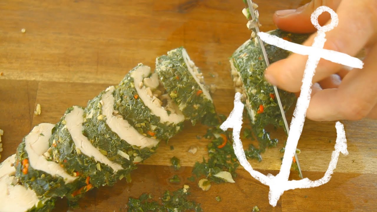 How to make Amazing Organic Chicken Breast and Quinoa Salad recipe Bondi Harvest