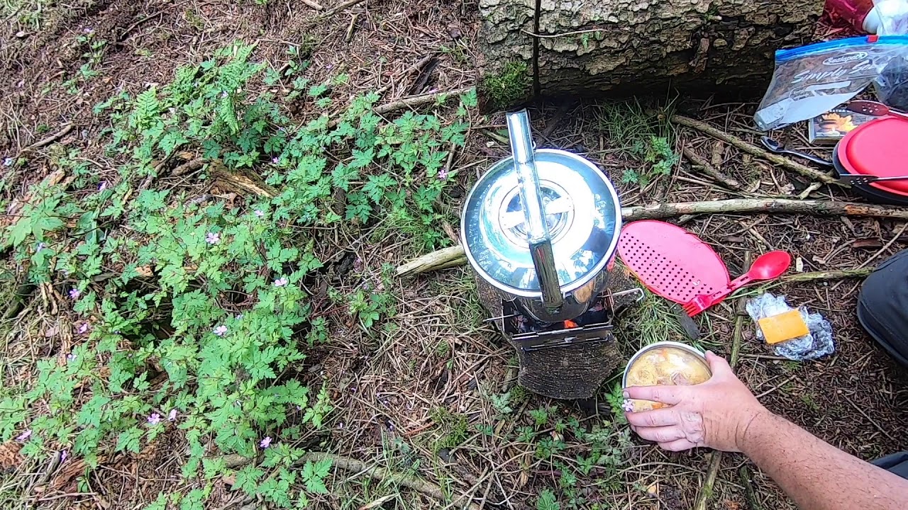 Cooking thick omelette on my Firebox Stove and Zebra billycan.