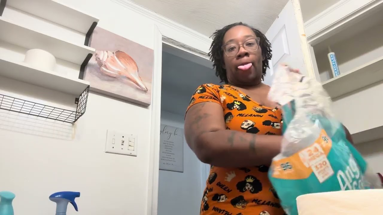 Real Life Bathroom Clean | No Filter