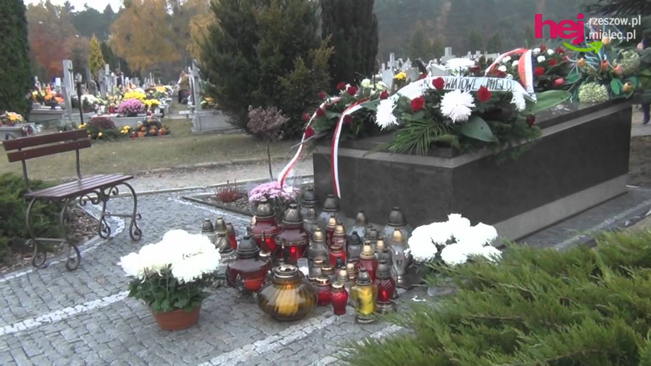 1 listopada - Cmentarz Komunalny w Mielcu