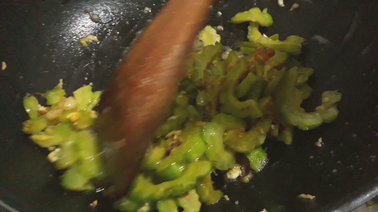 peria goreng telur masin sis senang buat peria goreng telur masak kicap Resepi Telur Ikan Goreng Mamak Enak dan Mudah