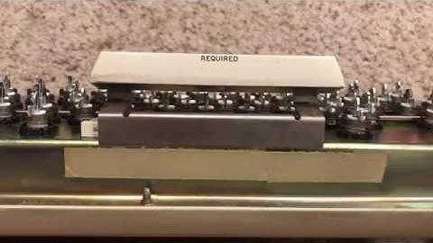IBM Displaywriter Beamspring Keyboard Spacebar Removal and Replacement