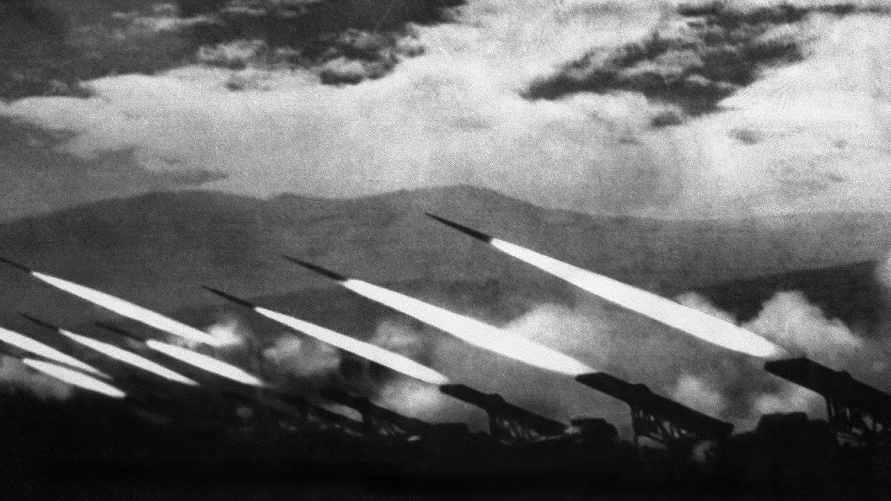 Артиллерийская установка БМ-13 - «Катюша» отмечает 75-й юбилей - YouTube