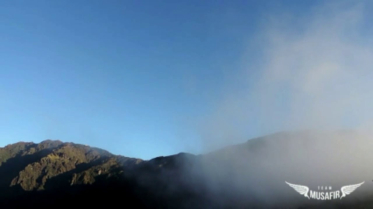 Sandakphu beyond the Clouds | THE CLIMBERS