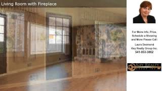 2671 Forrester Way, Eugene, Oregon Presented by Laura Desmond.