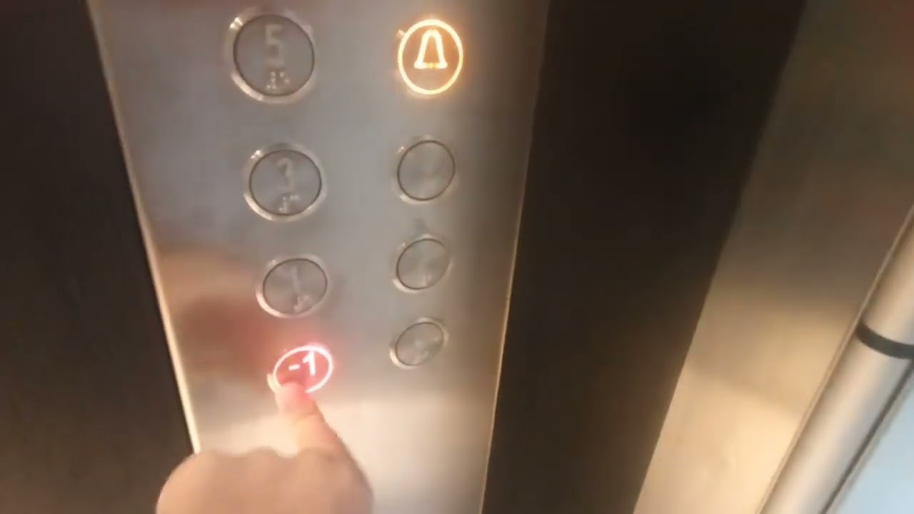 Brand New Elevator in an Apartment Building in Halandri (I Visited the Machine Room)