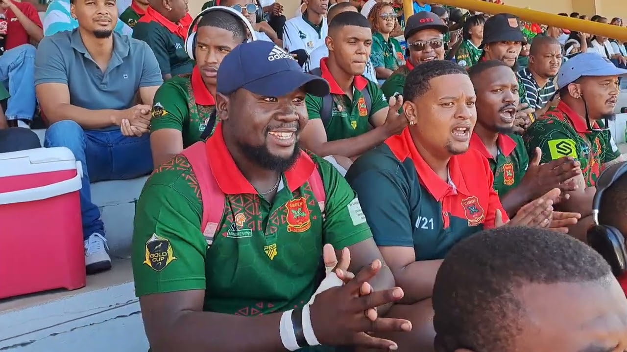 Gardens RFC first team cheering on the boys against PE Harlequins