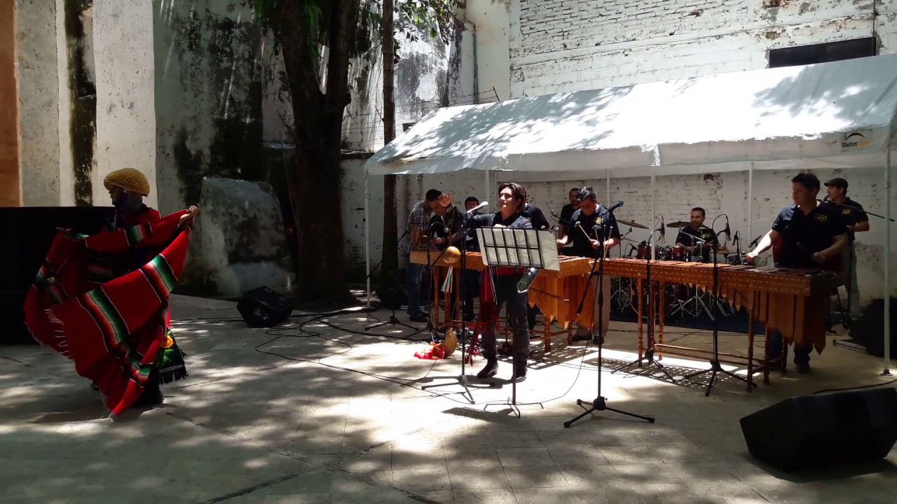MARTÍN GÓMEZ Y ÁNGEL CAMAS (PARACHICO) MARIMBA NILUYARILO, EL QUERREQUE