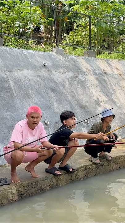 Kalian punya temen gini juga ga,kalo mancing tu selalu berisik #shorts #lucu #kocak