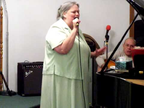 Pam singing " I got the Keys to the Kingdom