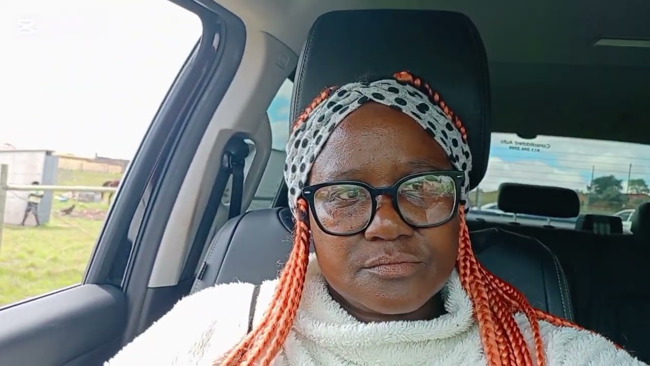 RURAL VLOG| At My Village Funeral Representing My Home| At The Madliwa Mgidi| Bonding With My Family