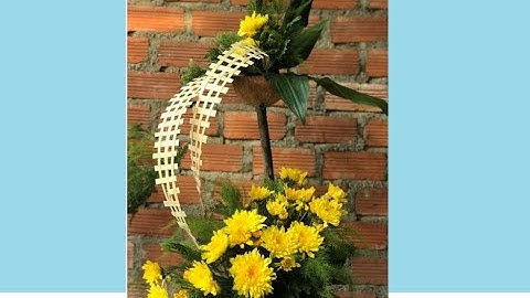 LyntI Hướng dẫn cắm hoa cúc vàng 2 tầng I Cắm bàn thờ T15I Art of Arranging Flowers in the Church