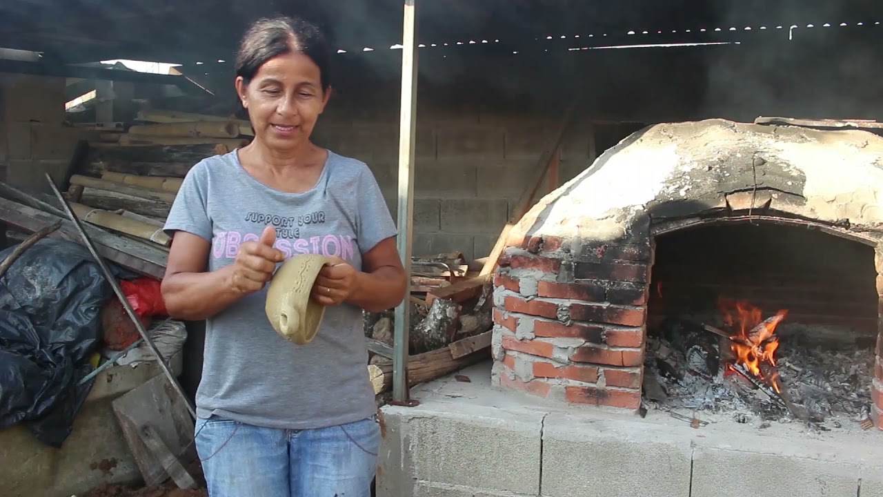 As Tradicionais Panelas Pretas do Jaire