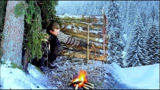 3 Days of Winter Camping 🥶 Bushcraft Shelter in Bone Chilling Cold!