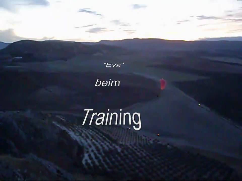 Fliegen mit SKYbanani in Teba bis tief in die Nacht - Andalusische Fliegerträume !