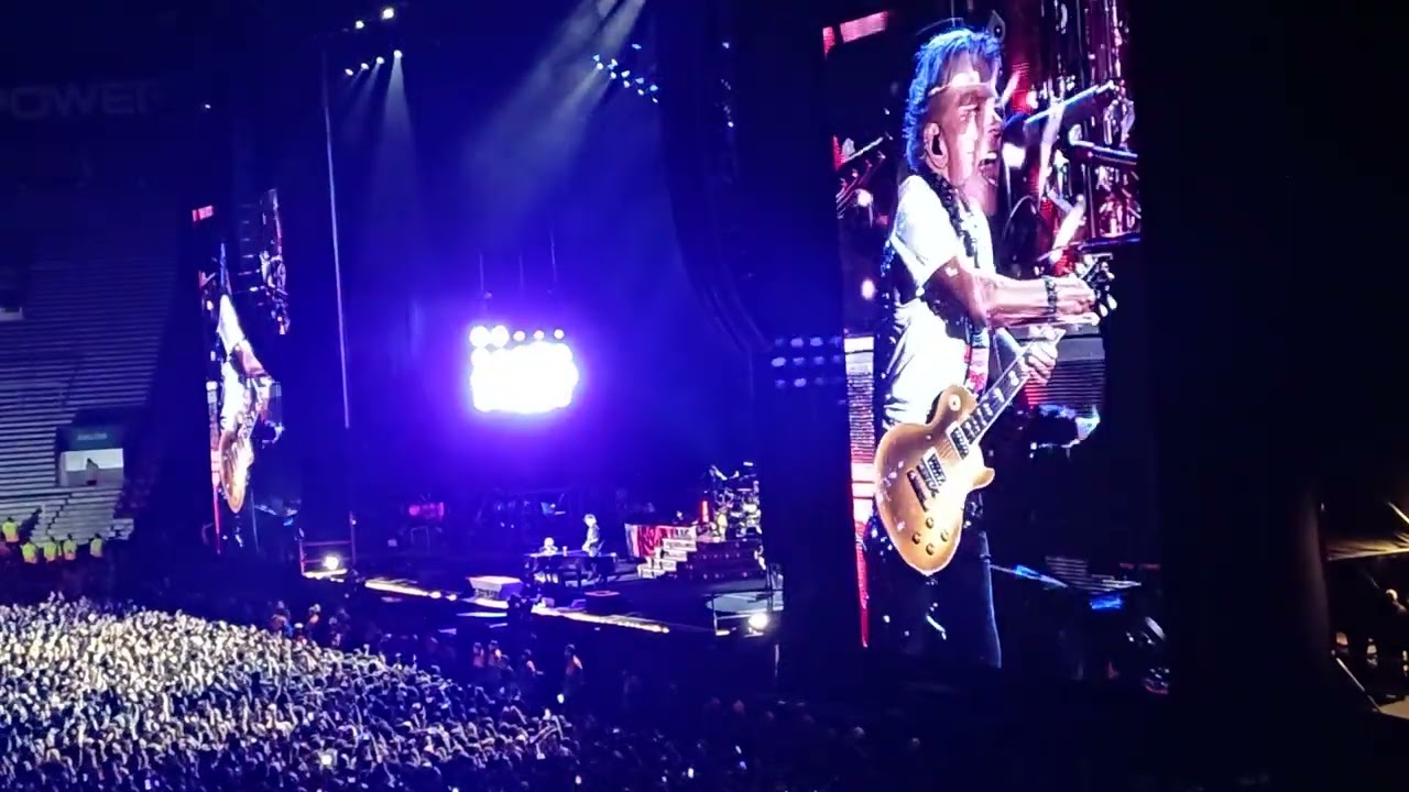 Guns N' Roses - November Rain. 18/10/2025. Huracán. Buenos Aires. Argentina. 