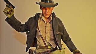 Today we take a gander at the master of adventure, indiana jones in
his raiders lost ark costume! this version is brought to us by
sideshow, with fe...