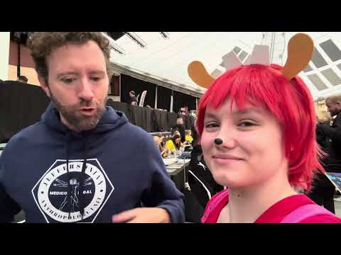 Meeting TJ Thyne at Wales Comic Con 2025