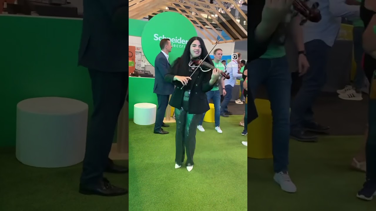 Guarda Schneider Electric, company Event (electric violin show) su YouTube Guarda Schneider Electric, company Event (electric violin show) su YouTube