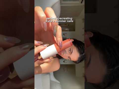 Kylie Jenner Nail