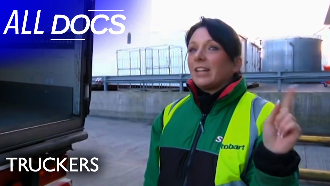 LONGEST BRIDGE IN THE WORLD | Truckers: Season Two | All Documentary