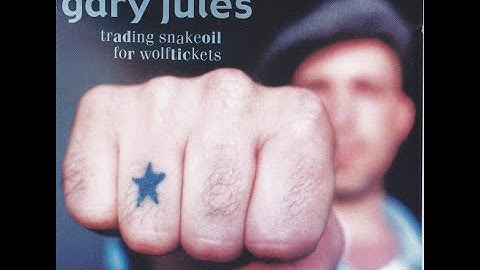 Gary Jules and Michael Andrews – Mad World (2003)