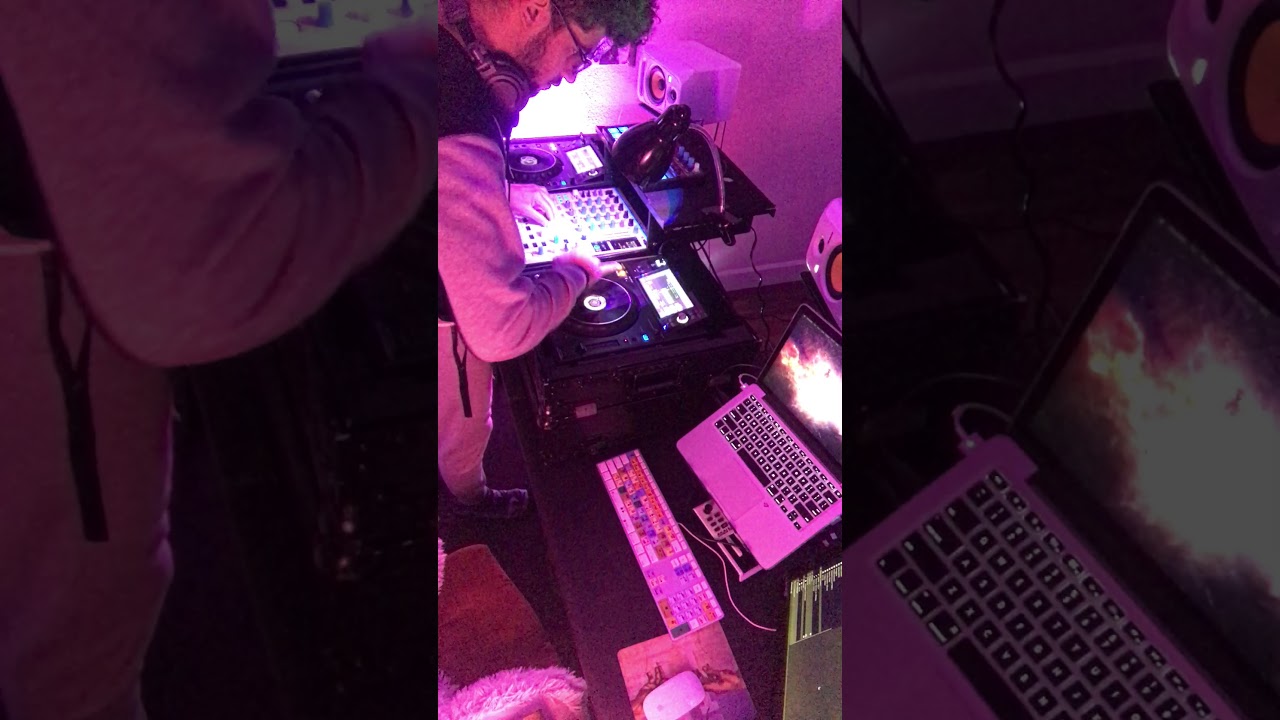 Thriftworks Show Mix (Read Bio)