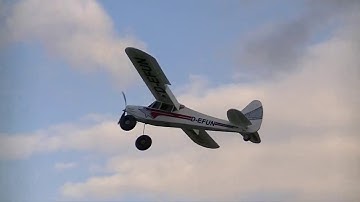 FunCub Very Short Take Off and Harrier&Strong Wind Amazing Landing