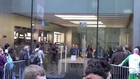 iPhone 4 Launch in Liverpool