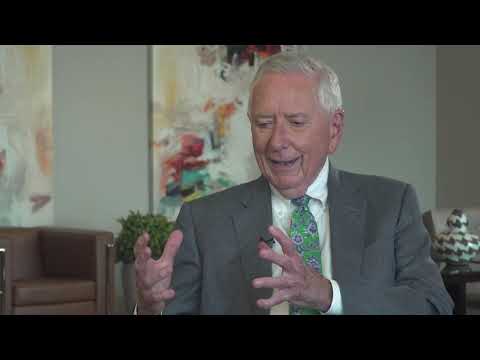 Βίντεο: Drayton McLane, νεώτερος Net Worth