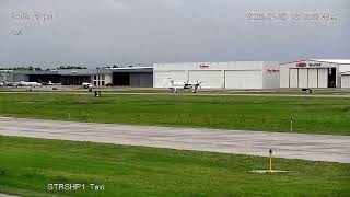 Beechcraft Starship butters the landing at Addison airport 2026-04-29