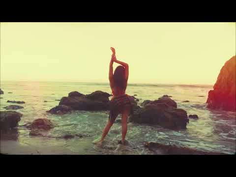 YouTubeでSophia Galaté, omoidé - Dont Wanna Let You Down (Visualizer)を視聴