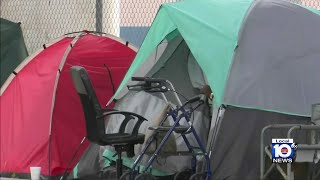 Homeless advocates decry proposed Miami Beach camping ban screenshot 4