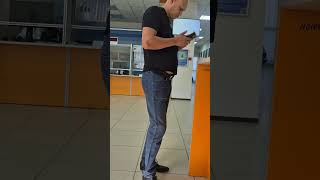 Мы ездили в налоговую закрывали ИП.   Сейчас  перешли на онлайн бизнес NL .( беру в команду, пиши )