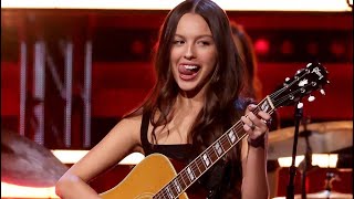 Olivia Rodrigo singing “If It Makes You Happy” (Rock And Roll Hall of Fame 2023)