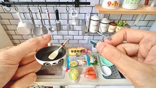 Re-Ment Mini Kitchen | Seafood Fried Noodles | Toy Miniatures | Toy Food Cooking (ASMR) screenshot 5