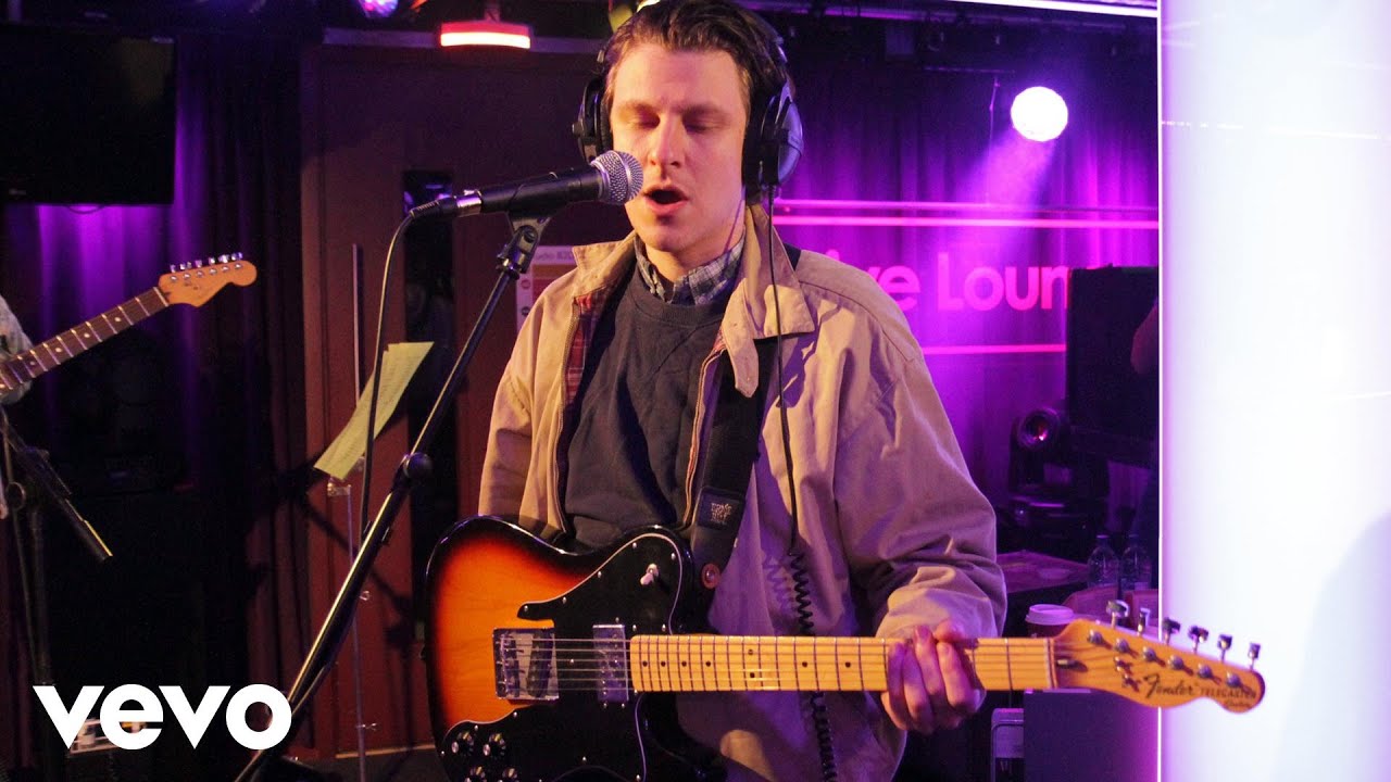 Jamie T – Don’t You Find in the Live Lounge