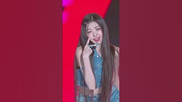 4th gen it girl #wonyoung #ive #kitsch