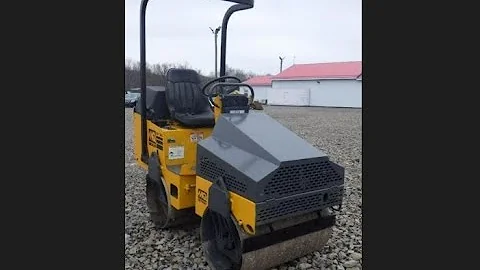 Multiquip AR 13HA Vibratory Roller