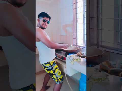কক্সবাজার ব্যাচেলা ছেলেদের বিনোদন দেখার আমন্ত্রণ রইল।আশা করি ভালো লাগবে..😁..💃 #best #thailand #beach