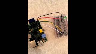 Michael Thill - How to wire a button into a Raspberry Pi GPIO circuit