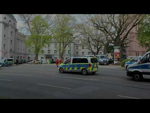 [Polizei Essen, Überörtlich] 1 Mai Demonstration Diverse Einsatzfahrzeuge