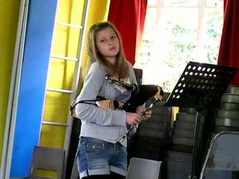 Northumbrian Pipes Chloe Corrigan - Rothbury 09