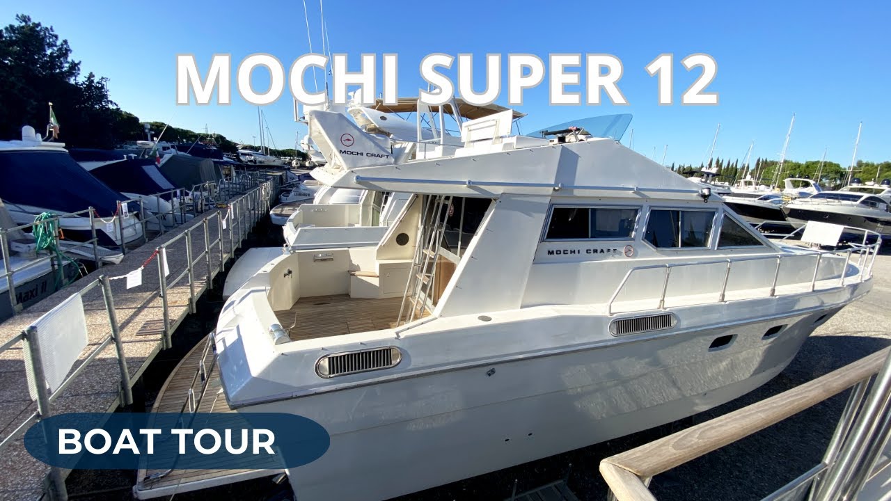 MOCHI 12 SUPER DOMINATOR - BOAT TOUR - ITALY