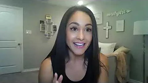 Recovering People Pleaser with Valarie Reynolds!