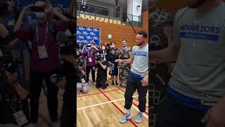 Stephen Curry playing Sumo in Japan